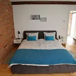 Little House Apartment