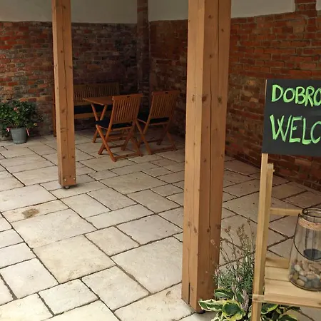 Little House * بتوي