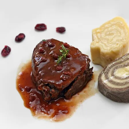 Little House بتوي