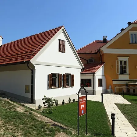 Little House Apartment