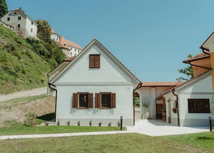 Little House 아파트 *